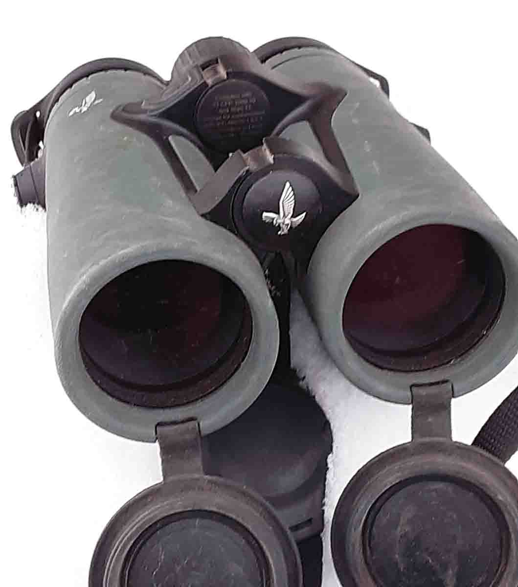 The ocular caps on the binocular pop in and out snuggly, protecting lenses from dust and moisture.